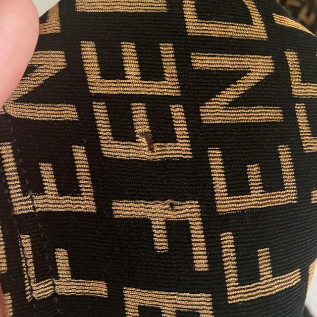 FENDI(フェンディ)のFENDI フェンディ　Tシャツ レディースのトップス(Tシャツ(半袖/袖なし))の商品写真