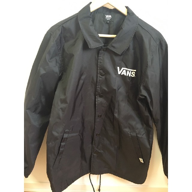 VANS(ヴァンズ)のvans　コーチジャケット メンズのジャケット/アウター(ナイロンジャケット)の商品写真
