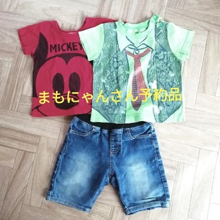 ミッキーマウス(ミッキーマウス)の子供服　90cm　ミッキー　半袖Tシャツ　2枚セット　ハーフパンツと甚平付き　(Tシャツ/カットソー)