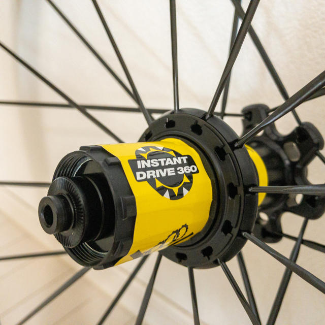 SHIMANO(シマノ)のMAVIC マビックcosmic pro carbon sl ust 新品未使用 スポーツ/アウトドアの自転車(パーツ)の商品写真