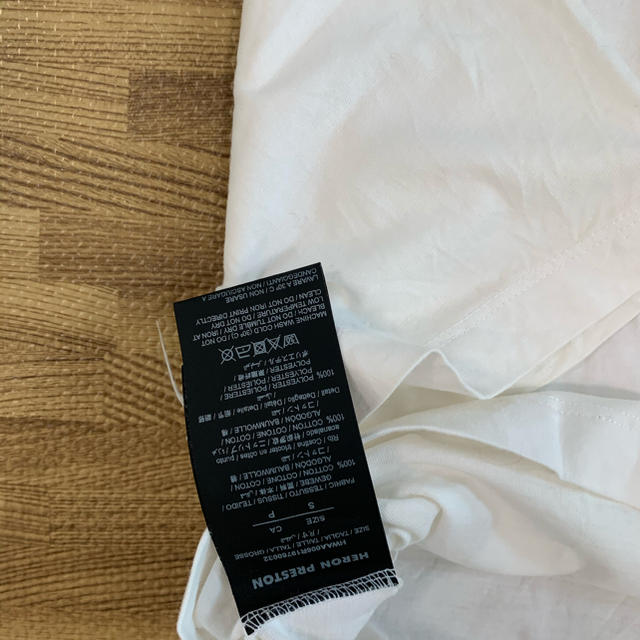 OFF-WHITE(オフホワイト)のHERON PRESTON(ヘロンプレストン)Tシャツ レディースのトップス(Tシャツ(半袖/袖なし))の商品写真
