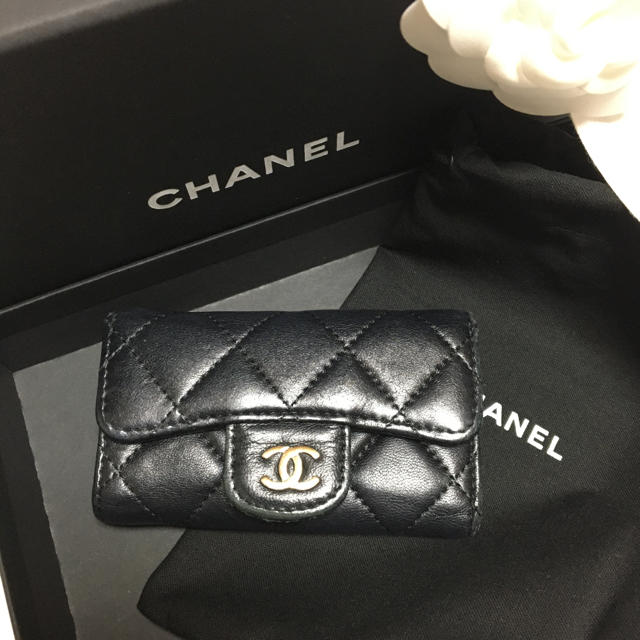 CHANEL/シャネル☆マトラッセ ラムスキン 6連キーケース☆SV金具 美品