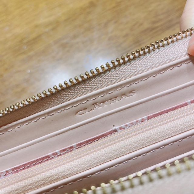 CLATHAS(クレイサス)のCLATHAS 財布 レディースのファッション小物(財布)の商品写真