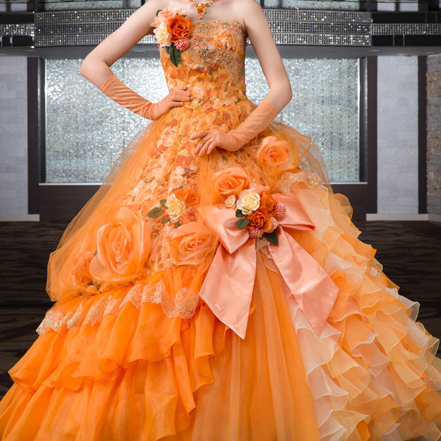 正規品】 淡いオレンジカラードレス 7〜9号 ウェディングドレス 