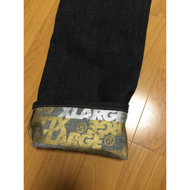 XLARGE(エクストララージ)のX-LARGE 新品未使用　サムライマガジン限定品 メンズのパンツ(デニム/ジーンズ)の商品写真