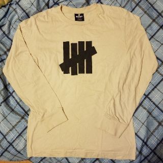 アンディフィーテッド(UNDEFEATED)のUNDEFEATED ☆ ロンＴ 美品(Tシャツ/カットソー(七分/長袖))