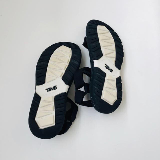 Teva(テバ)の限定価格＊フリークスストア別注＊Teva＊テバ＊ハリケーン＊スポーツサンダル＊黒 メンズの靴/シューズ(サンダル)の商品写真