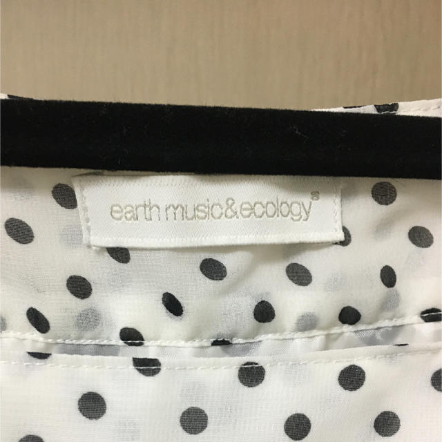 earth music & ecology(アースミュージックアンドエコロジー)のドットワンピース レディースのワンピース(ひざ丈ワンピース)の商品写真