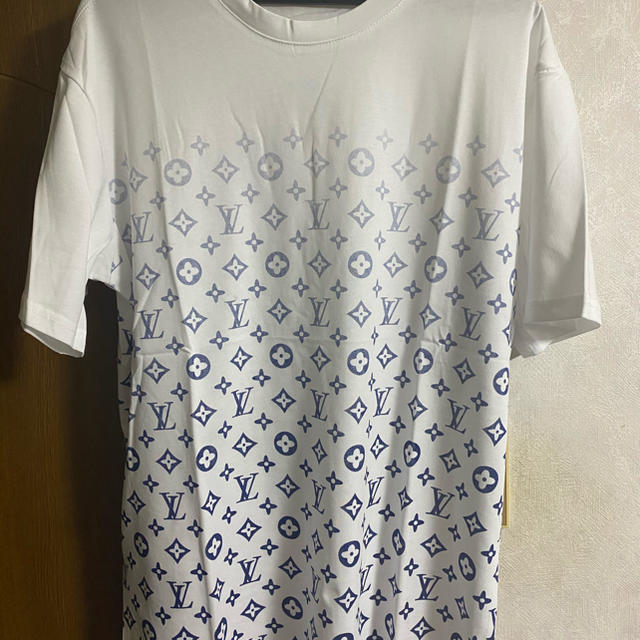 LOUIS VUITTON(ルイヴィトン)のルイヴィトン  Tシャツ Lサイズ メンズのトップス(Tシャツ/カットソー(半袖/袖なし))の商品写真