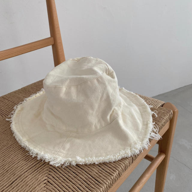 SeaRoomlynn(シールームリン)のバケットハット　アイボリー レディースの帽子(ハット)の商品写真