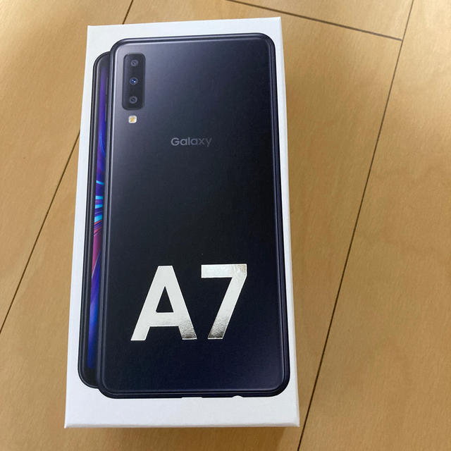 Galaxy A7 未開封品