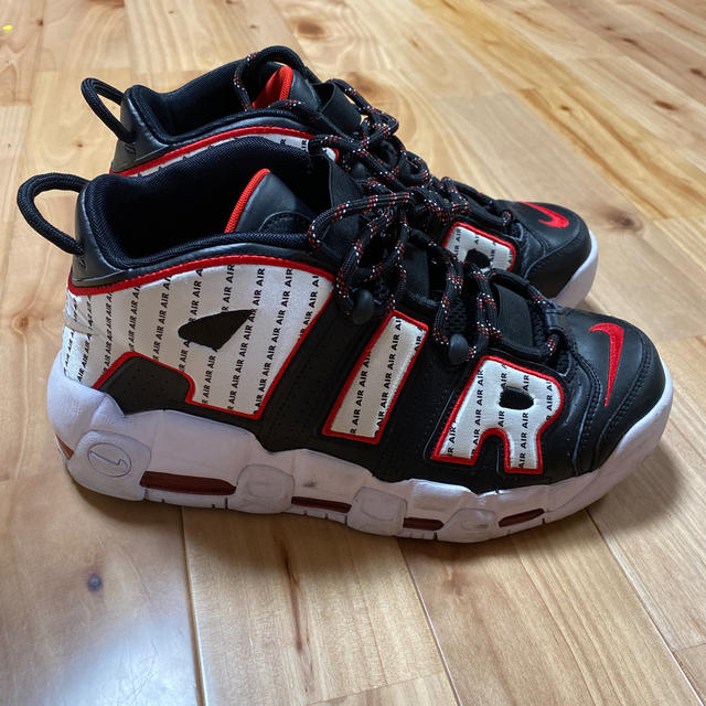 NIKE(ナイキ)のNIKE AIR MORE UPTEMPO（モアテン） メンズの靴/シューズ(スニーカー)の商品写真