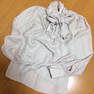 ザラ(ZARA)の♥︎ZARA♥︎とろみリボンシャツ(シャツ/ブラウス(長袖/七分))