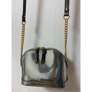 ルイヴィトン(LOUIS VUITTON)ののこのこ様専用‼️‼️ルイヴィトン　アルマMINI チェーンショルダー(ショルダーバッグ)