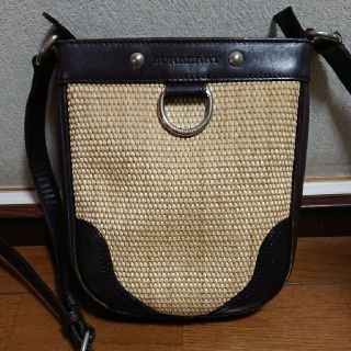 バーバリー(BURBERRY)のBURBERRYショルダーバッグ(ショルダーバッグ)