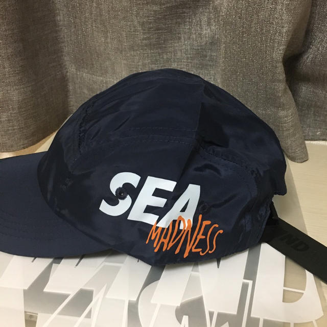 wind and sea x madness キャップネイビー