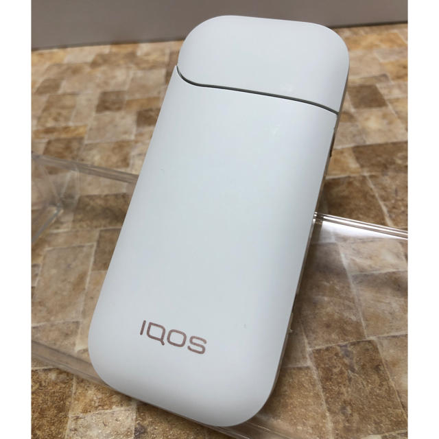 IQOS(アイコス)のIQOS アイコス 2.4プラス ホワイト メンズのファッション小物(タバコグッズ)の商品写真