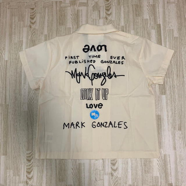 MARKEY'S(マーキーズ)の【最終値下げ】MARK GONZALES 開襟シャツ 100cm キナリ キッズ/ベビー/マタニティのキッズ服男の子用(90cm~)(Tシャツ/カットソー)の商品写真