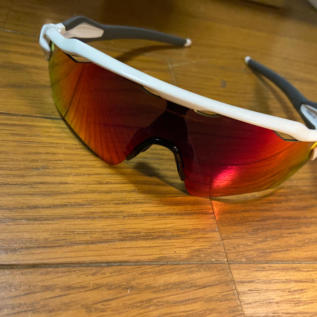 Oakley(オークリー)のOAKLEYサングラス スポーツ/アウトドアの野球(防具)の商品写真