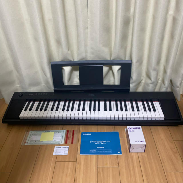 ヤマハ美品！！　ヤマハ　YAMAHA NP-12B 電子キーボード　ピアノ