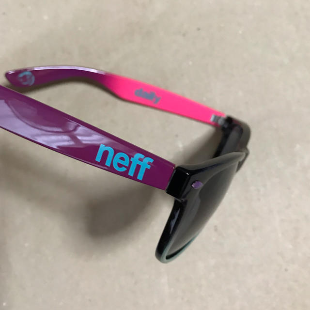 Neff(ネフ)のneff サングラス ネフ メンズのファッション小物(サングラス/メガネ)の商品写真