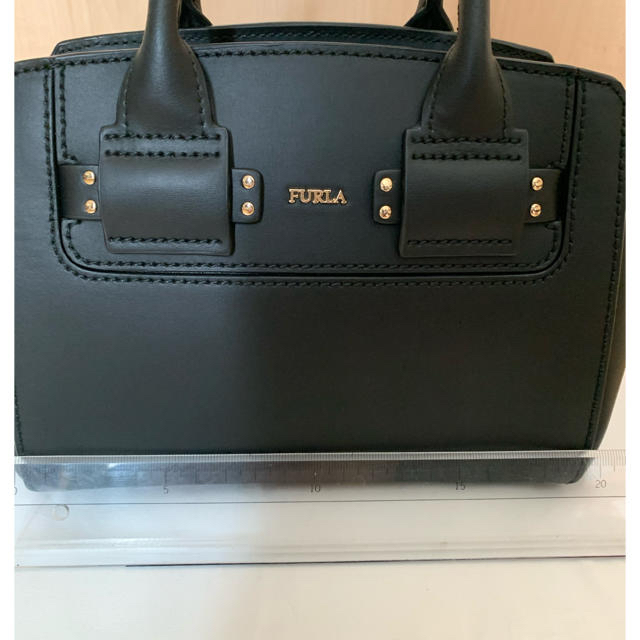 レディースFURLA