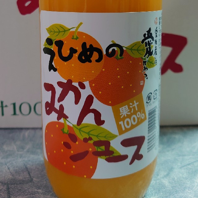 愛媛県産果汁１００％えひめみかんストレートジュースです。1000㎜x6本入りです 食品/飲料/酒の食品(フルーツ)の商品写真