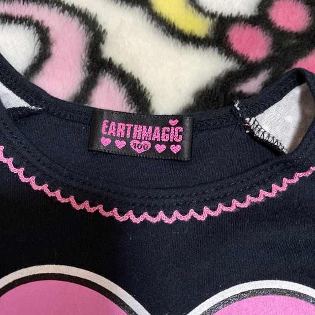 EARTHMAGIC(アースマジック)のあーす キッズ/ベビー/マタニティのキッズ服女の子用(90cm~)(Tシャツ/カットソー)の商品写真