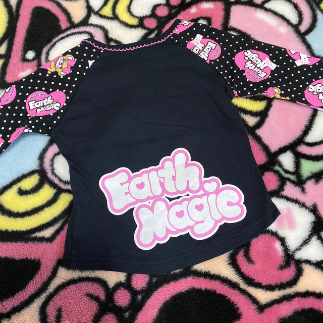 EARTHMAGIC(アースマジック)のあーす キッズ/ベビー/マタニティのキッズ服女の子用(90cm~)(Tシャツ/カットソー)の商品写真