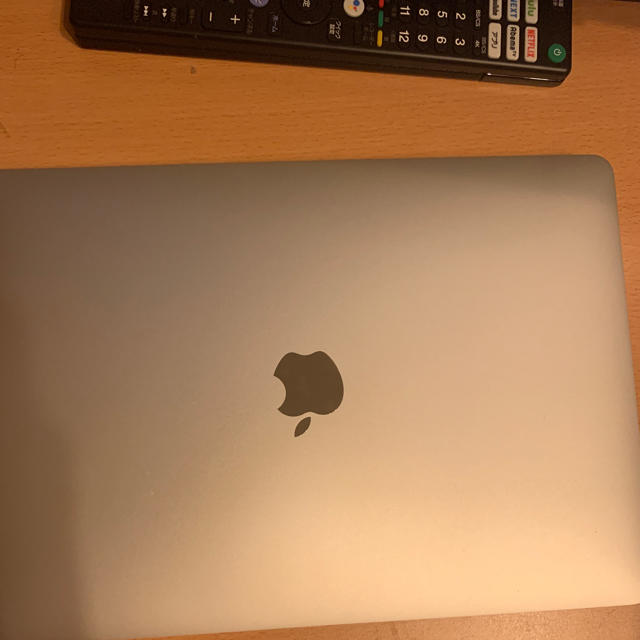 MacBook pro 13インチ　2020年　256gb メモリ16GB