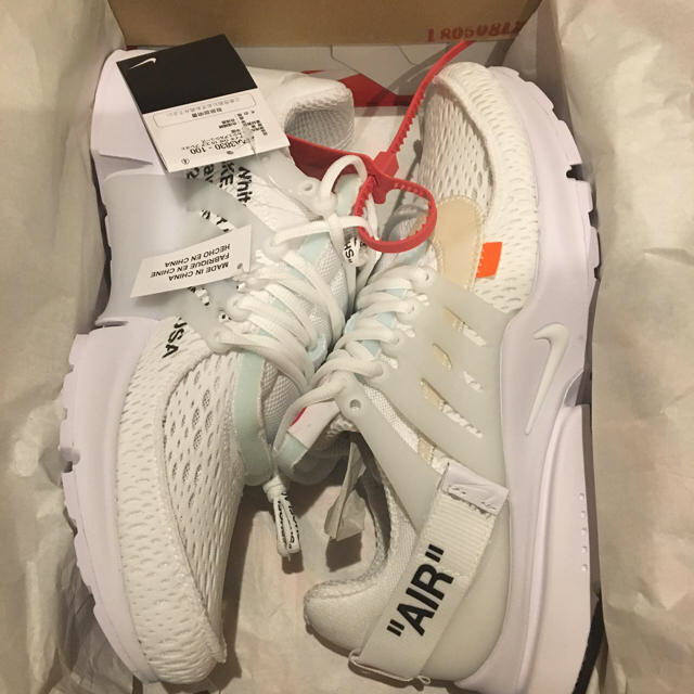 NIKE(ナイキ)のNIKE エアプレスト　OFF WHITE VIRGIL ABLOH   メンズの靴/シューズ(スニーカー)の商品写真