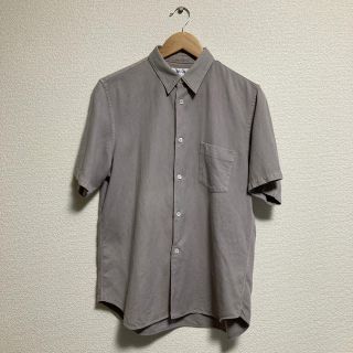 コムデギャルソン(COMME des GARCONS)のCOMME des GARCONS コムデギャルソン シャツ　半袖　S グレー (シャツ)