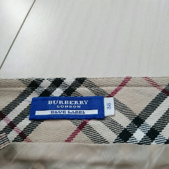 BURBERRY(バーバリー)のうさぎ様専用 BURBERRYスカート レディースのスカート(ひざ丈スカート)の商品写真