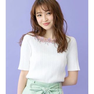 ウィルセレクション(WILLSELECTION)の【新品未使用】WILLSELECTION フラワースカラ刺繍プルオーバー(ニット/セーター)