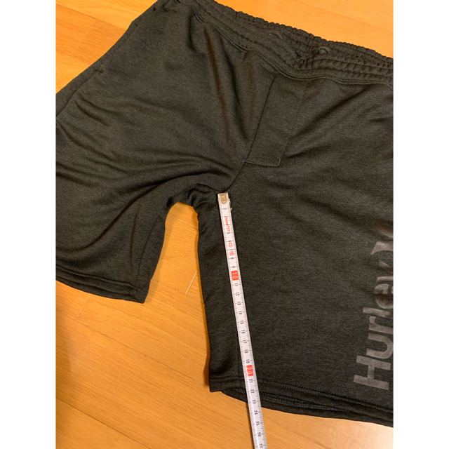 Hurley(ハーレー)のHurley/NIKE製Dri-FIT ショートパンツ Sサイズ メンズのパンツ(ショートパンツ)の商品写真