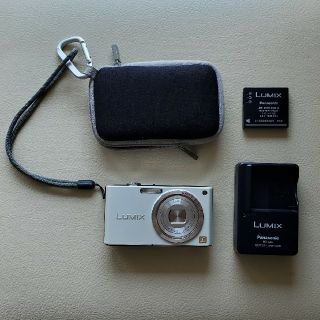 パナソニック(Panasonic)のPanasonic LUMIX DMC-FX33 シェルホワイト(コンパクトデジタルカメラ)