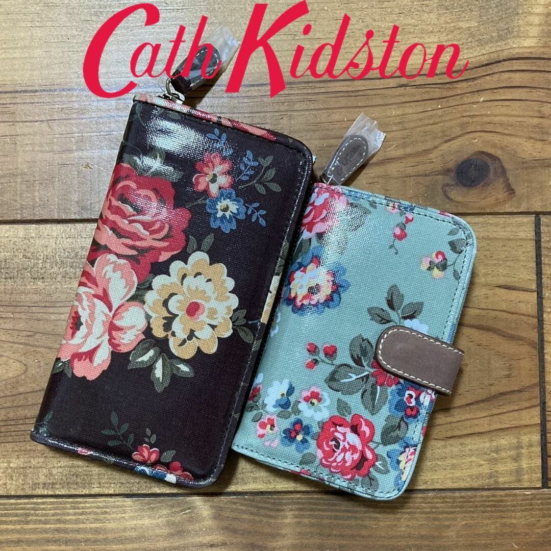 Cath Kidston(キャスキッドソン)の新品 キャスキッドソン 折り畳み財布 長財布　各1個 レディースのファッション小物(財布)の商品写真