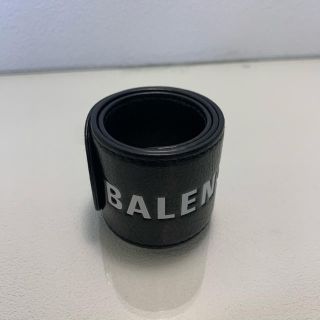 バレンシアガ(Balenciaga)のbalenciaga バレンシアガ　レザー　バングル(バングル/リストバンド)