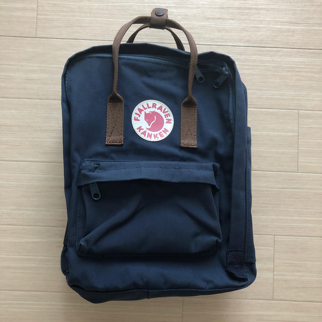 FJALL RAVEN(フェールラーベン)のカンケンリュック 16L ロイヤルブルー×サンド レディースのバッグ(リュック/バックパック)の商品写真