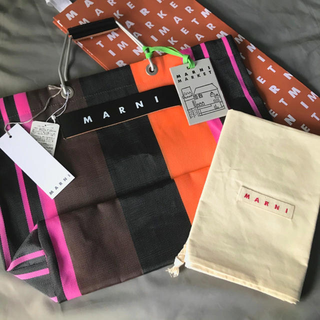 MARNI ストライプバッグ　マルチピンク