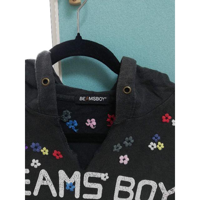 BEAMS BOY(ビームスボーイ)の【花柄刺繍が可愛い♡】BEAMS BOY　フード付きカットソー レディースのトップス(パーカー)の商品写真