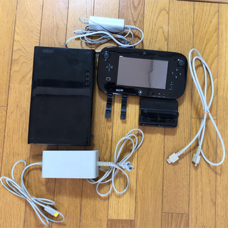 ウィーユー(Wii U)の本体アダプターとケーブルのみ(家庭用ゲーム機本体)