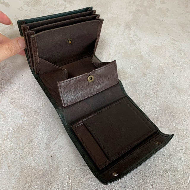 m+(エムピウ)のエムピウ　財布　グリーン　マスタードカードケース メンズのファッション小物(折り財布)の商品写真