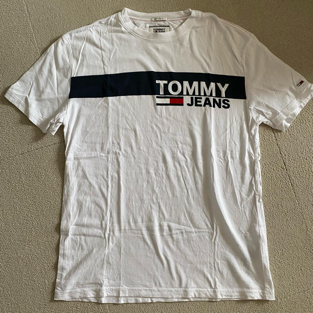 TOMMY(トミー)の【TOMMY JEANS】 Tシャツ/カットソー メンズのトップス(Tシャツ/カットソー(半袖/袖なし))の商品写真