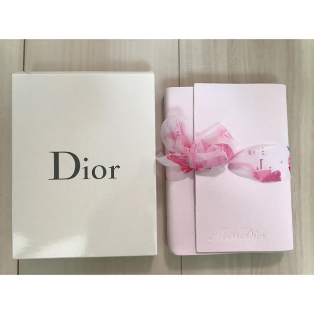 Dior(ディオール)のディオール  ノート エンタメ/ホビーのコレクション(ノベルティグッズ)の商品写真