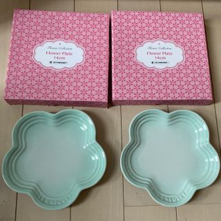 ルクルーゼ(LE CREUSET)のルクルーゼ　14㎝フラワープレート2枚(食器)