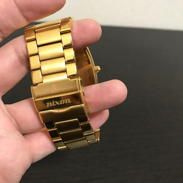 NIXON(ニクソン)のnixon ニクソン レア BANKS バンクス ゴルドgold メンズの時計(腕時計(アナログ))の商品写真