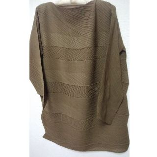 イッセイミヤケ(ISSEY MIYAKE)のiISSEY MIYAKEワンピー　(ミニワンピース)