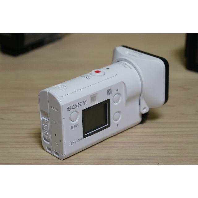 SONY(ソニー)のSONY FDR-X3000R アクションカメラ いろいろセットでお得！ スマホ/家電/カメラのカメラ(ビデオカメラ)の商品写真