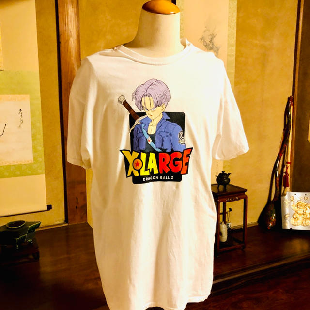 XLARGE(エクストララージ)の【完売品】レア エクストララージ ドラゴンボール トランクス　ホワイト／Lサイズ メンズのトップス(Tシャツ/カットソー(半袖/袖なし))の商品写真